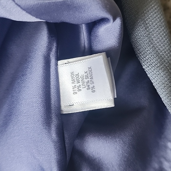 St. JOHN Blue Gray Rhinstone Button Peplom Jacket Coat Sz. 4 - Picture 10 of 10